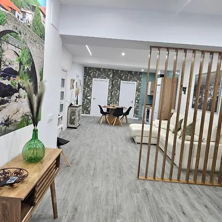 The House * Arenas de San Pedro