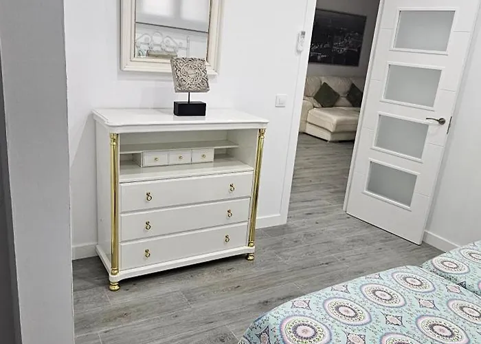 Apartament The House *