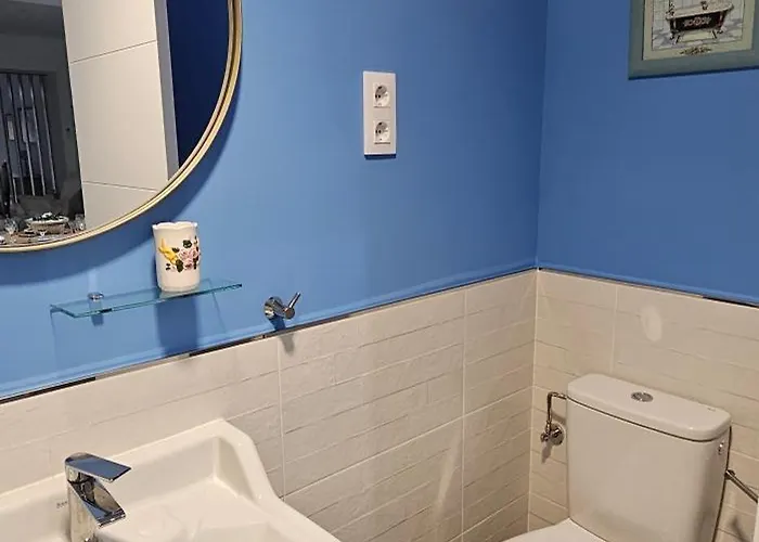 The House Arenas de San Pedro