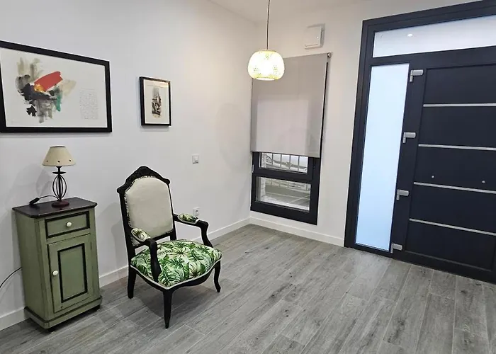 Apartament The House Arenas de San Pedro